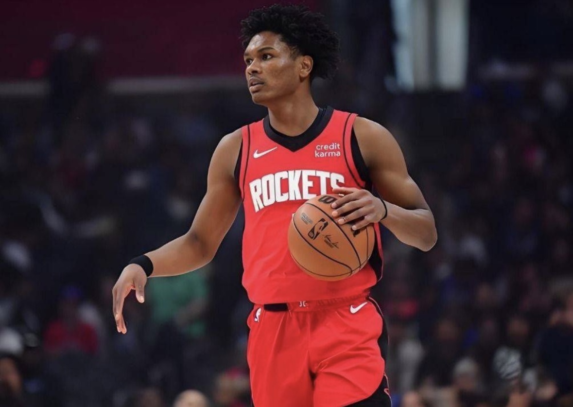 Os Rockets deram apenas 15 assistências no jogo, e Amen & Shepard tiveram 2 assistências no total.