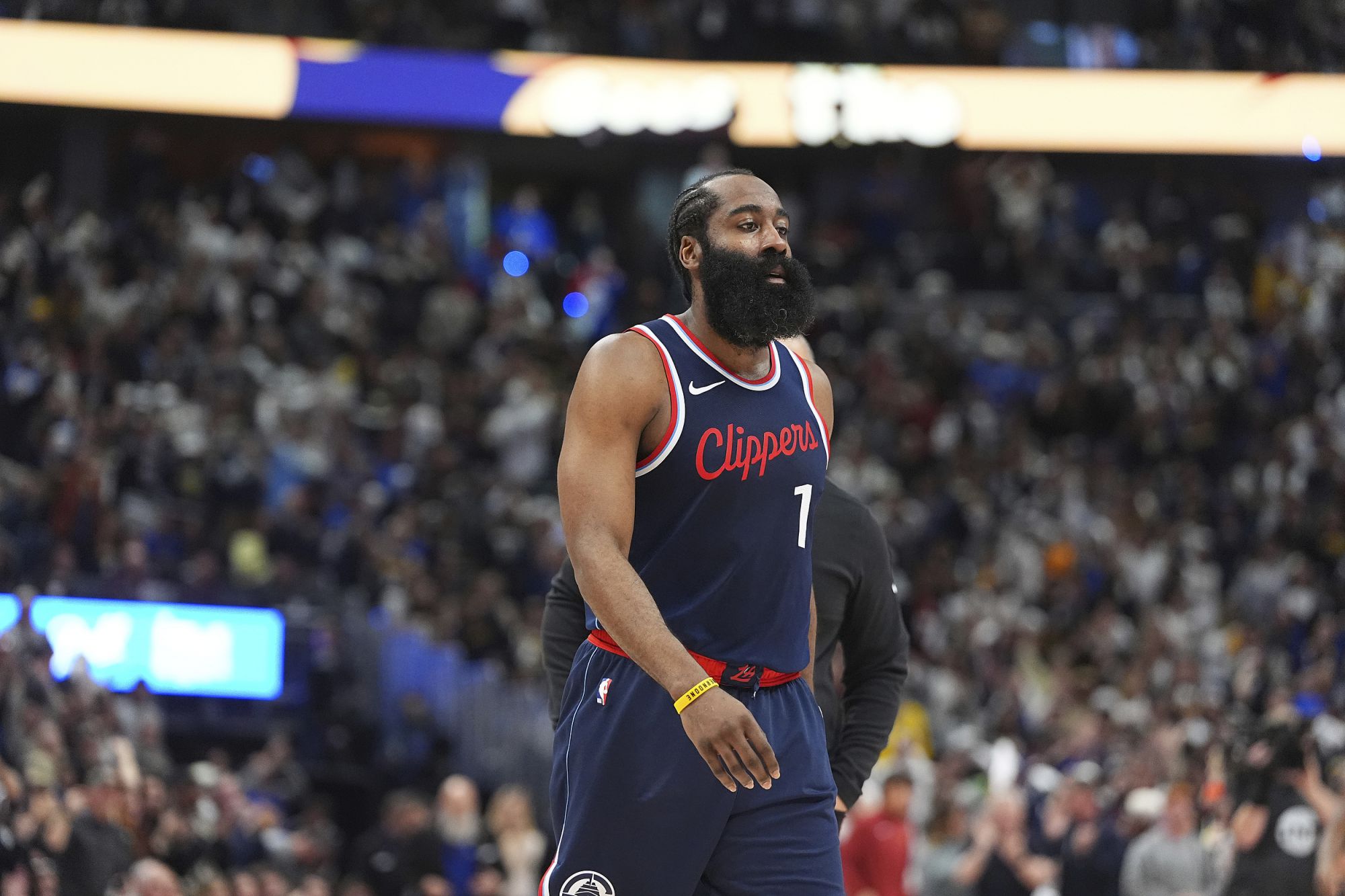 Escalação inicial do Clippers x Mavericks: Harden lidera, Zubac e Flagg jogam