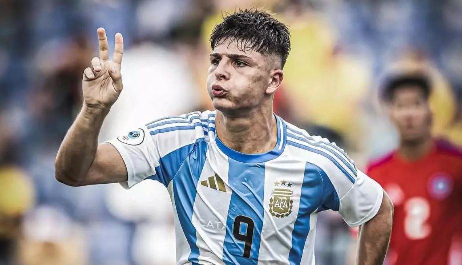 Todos: O Barcelona acompanha o atacante internacional sub-17 da Argentina, Thomas, há vários meses